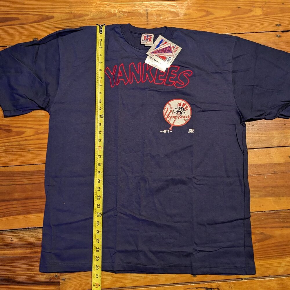VINTAGE T-SHIRT MADE IN USA 90s NEW YORK YANKEES (SIZE XL)& TAG 90s DEAD STOCK